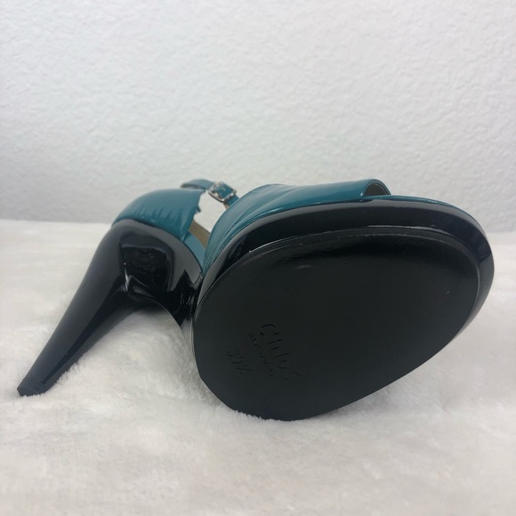 🎉HP🎉NWT Chloe Patent Leather Ankle Strap Sandals - Picture 13 of 14